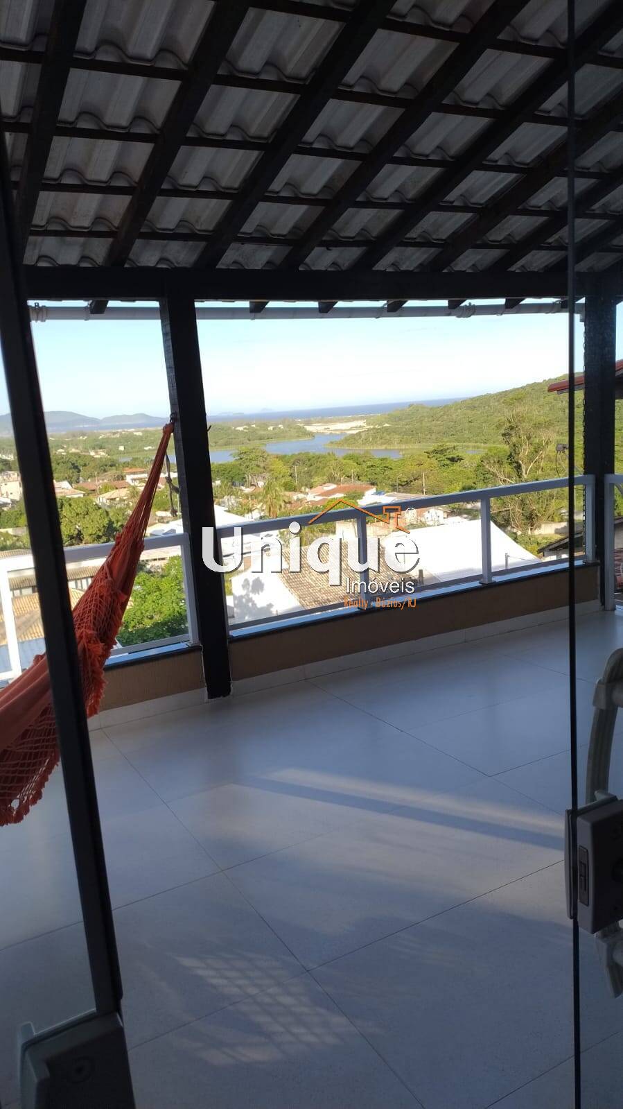 Casa à venda com 3 quartos, 400m² - Foto 2